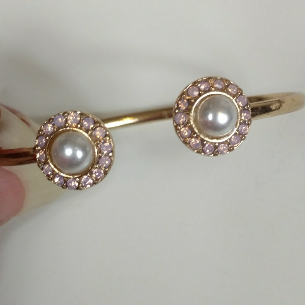 Vintage bracelet with faux pearl and rhinestones - Picture 6 of 7